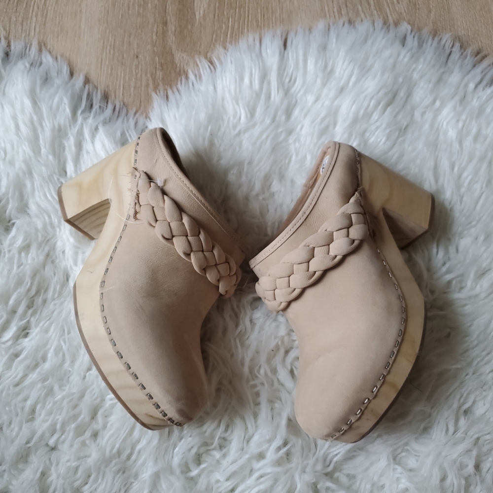 Dolce Vita Tan Braided Mules